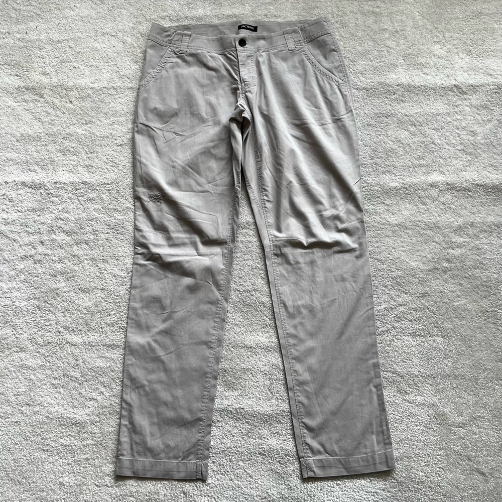 ARC’TERYX WOMENS RELAXED FIT PANTS SIZE 10 TALL ACTIVE OUTDOORS HIKING - Picture 2 of 9